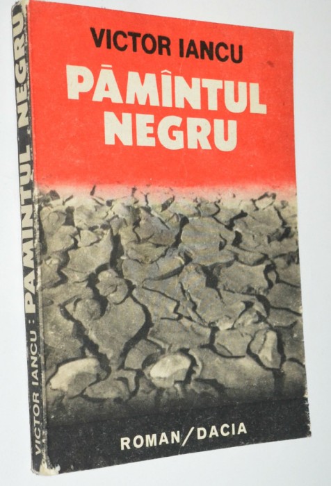Pamantul Negru - Victor Iancu