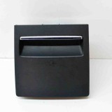 Scrumiera SKODA SUPERB II Estate 3T5 2014 OEM: 3T0863284A,3T0857961B 13615076