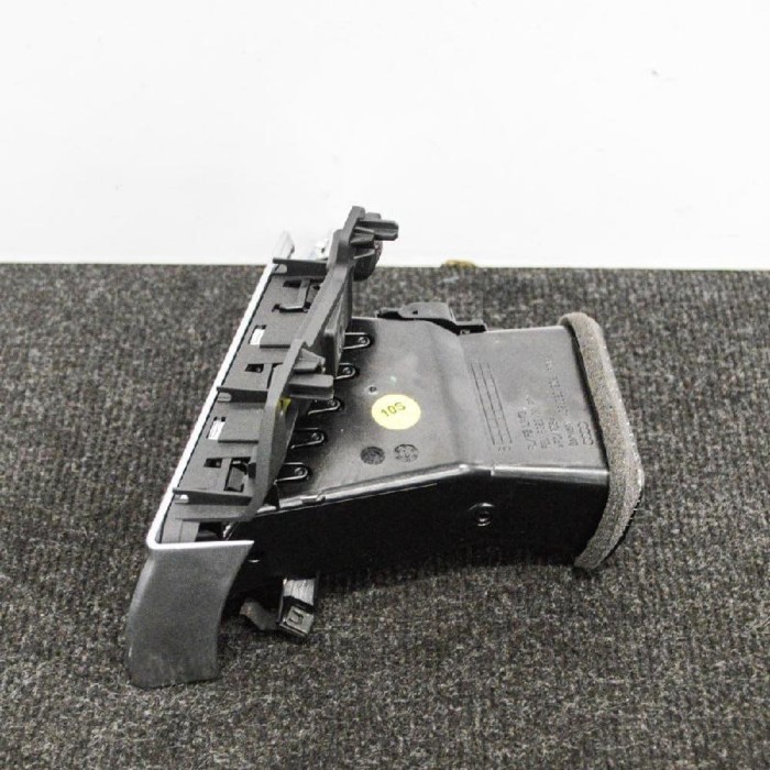 Gura de ventilație planșa de bord AUDI A6 4G2, C7, 4GC 2018 OEM: 4G2820902 3705380