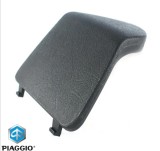 Carena (compartiment manusi) dreapta originala Vespa Granturismo (GT) - GTS - GTS Sport - GTV - GTV Sei Giorni 125-300cc &ndash; culoare: negru