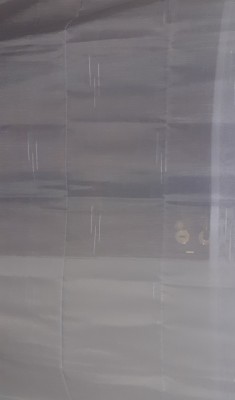 PERDEA ALBA CU MODEL LINIUTE , REJANSA SI PLUMB MONTAT -- 4,5m / 1,45 m NOU foto