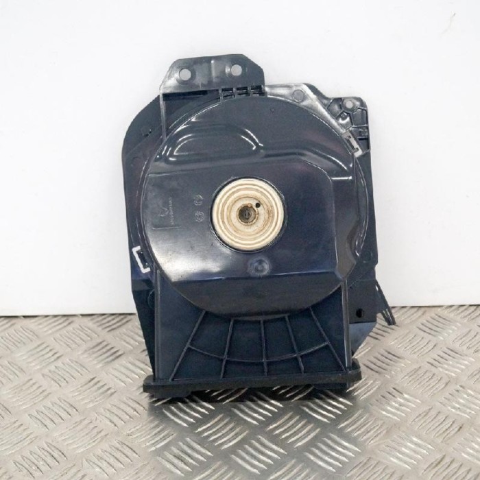 Subwoofer BMW 1 F20 2013 OEM: 9210147 2554611