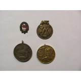 CY - Lot 4 insigne &amp; medalii Romania comunista / starea care se vede / toate RPR