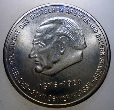 5.134 MEDALIA GERMANIA DDR RDG SOHN SEINER KLASSE Wilhelm Pieck 1876 &amp;ndash; 1960 foto