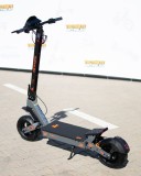 Kukirin G4 (2026) motor 2000 W, viteză maximă 70 km/h, baterie cu litiu 60 V 20 Ah, anvelope de 11 inchi - trotineta electrica de oras, livrare grat