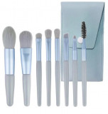 Cumpara ieftin Pensule Machiaj Baby Blue cu Husa, Set 8