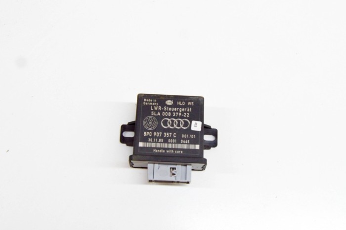 Modul de control far AUDI A6 4F2, C6 2005 OEM: 5LA008379,8P0907357C 18314712