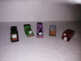 bnk jc Lot 5 figurine Thomas &amp; Friends