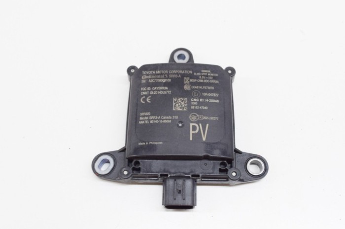Modul de control unghi mort TOYOTA PRIUS _W5_ 2019 OEM: 88162-47040,A2C7700000100,10R-047527 | 15231927