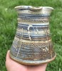 VAS VINTAGE DIN CERAMICA, LUCRAT SI DECORAT MANUAL