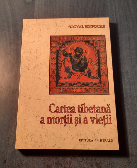 Cartea tibetana a mirtii si a vietii Sogyal Ŕinpoche