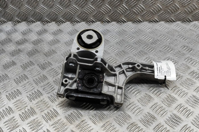 Suport stabilizator st&acirc;nga față AUDI E-TRON GT 2022 OEM: 9J1413357A,9J1399111E 30568792