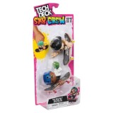 TECH DECH SK8 CREW PACHET 2 SETURI PLACA SI FIGURINA 9.6CM SAPCA NEAGRA SI CASCA ALBASTRA