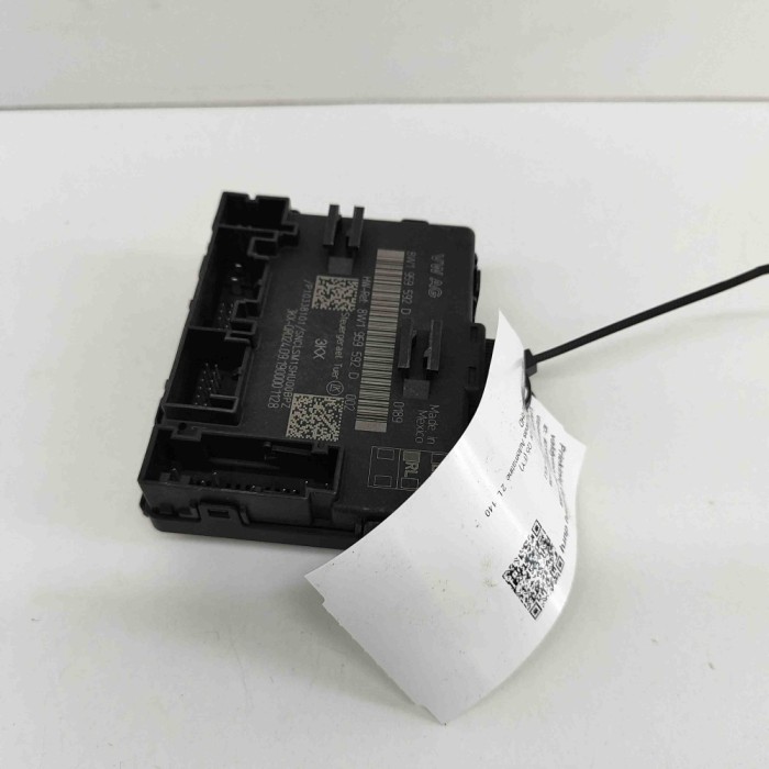 Modul de control ușă dreapta față AUDI Q5 FY 2020 OEM: 8W1959592D,P10338101 23835530