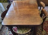Vand mobila Vintage din lemn masiv nuc, an 1930, Art Deco, impecabila.