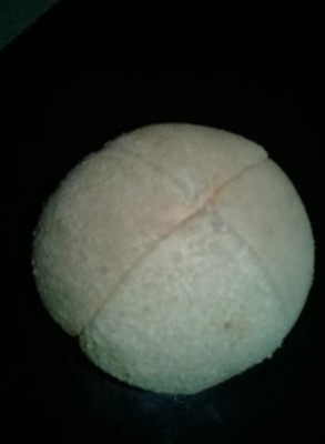 Mingie OINA,Mingie originala veche de oina,mingie piele veche folosita foto