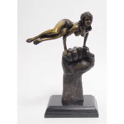 Femeie pe pumn-statueta din bronz pe un soclu din marmura JK-25 foto