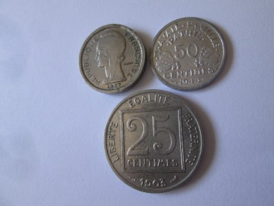 Franta lot 2 monede:25 Centimes 1903+jeton telefon 1937,cea de 50 din 1944 nu face parte din lot foto