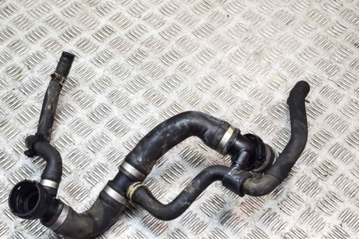 Furtun de lichid de răcire VOLVO XC60 2016 OEM: 31357172,31474864 17675283