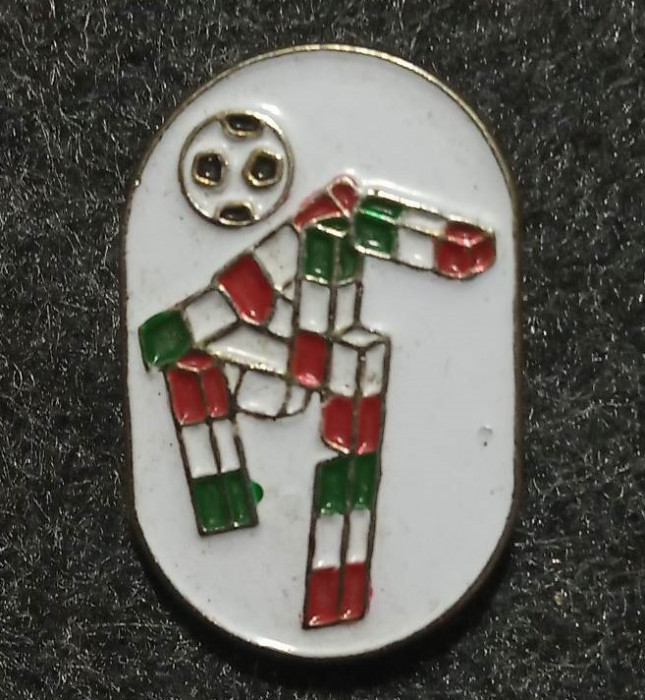Insigna pin - 1990 FIFA World Cup Football Soccer ITALY MASCOT