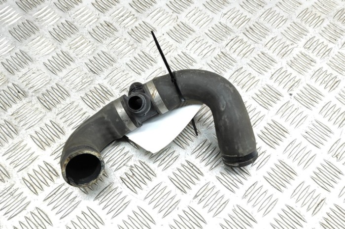 Furtun de lichid de răcire BMW 3 Gran Turismo F34 2013 OEM: 4615722 24305906