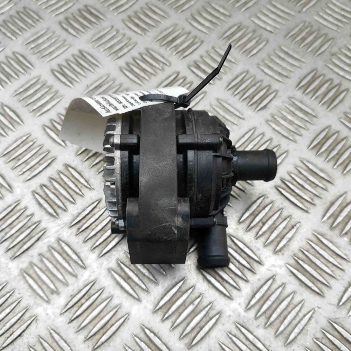 Pompa de apa auxiliara VW MULTIVAN T7 STM, STN 2024 OEM: 04L965567C 32577352