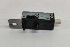 Amplificator de antena FORD USA Mustang Mach-E 2020 OEM: LB5T-18CB47-BC | 22053571
