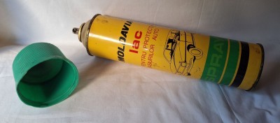 MOLDAVIA - lac pentru protectia sasiurilor auto tub spray din tabla litografiata, 640 grame, pentru Automobile, autoturisme, piesa veche din anul 1979 foto