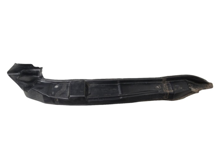 Aripa de plastic dreapta față AUDI Q5 8R 2013 OEM: 8R0821112C 25942835