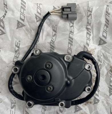 Stator cu capac Yamaha R1 04-08 FZ1 FZ8 foto