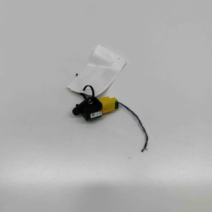 Senzor de impact st&acirc;nga spate VW PASSAT Variant B7 365 2014 OEM: 5N0959351B | 30782782