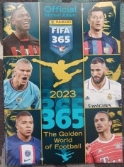 B10 - Album fotbal - The golden woeld of football - anul 2023 - panini