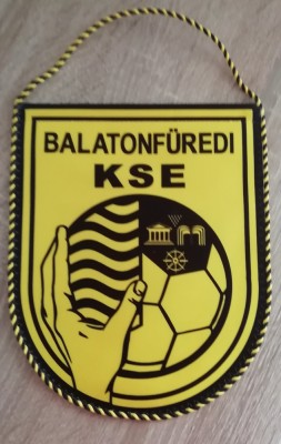 M3 C7B - Fanion - handbal - Clubul Balatonfuredi - KSE - Ungaria foto