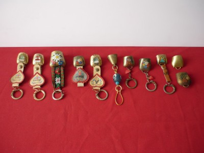 CLOPOT, CLOPOTEI LOT 11 buc. foto