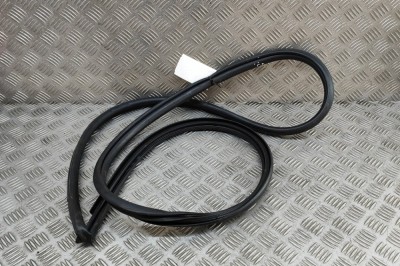 Garnitura ușă dreapta spate TOYOTA YARIS CROSS MXP_ 2021 OEM: 67871-K2010 | 31279211 foto
