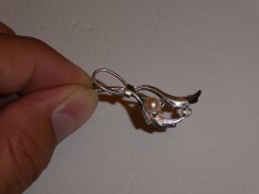 BROSA AUR alb 18K + Perla - UNOAERRE - Italia - Vintage - Doar 415lei/gr. !