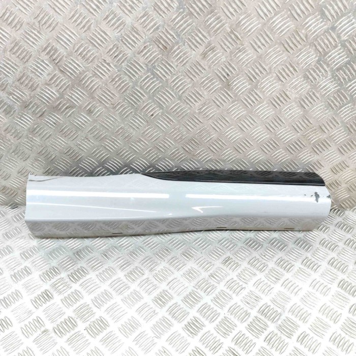 Bandou inferior ușă dreapta spate FORD PUMA J2K, CF7 2023 OEM: L1TB-S24902-C,L1TB-S24902-D