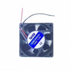 Cooler Ventilator din Plastic 12V 0.14A 80x80x25mm Tidar foto