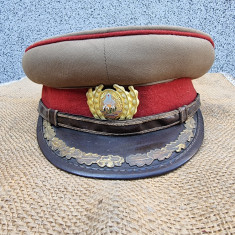 Cascheta de ofiter de infanterie din perioada RSR