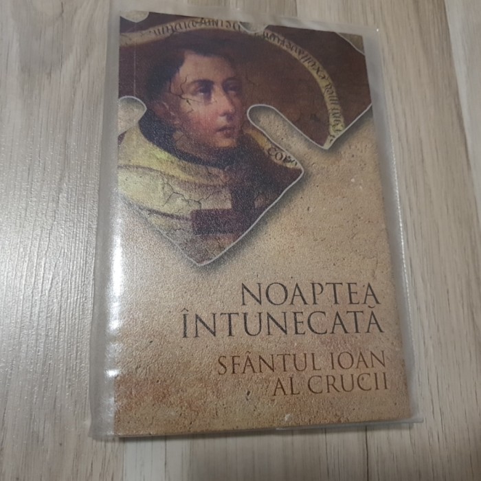 Castelul interior si Noaptea intunecata