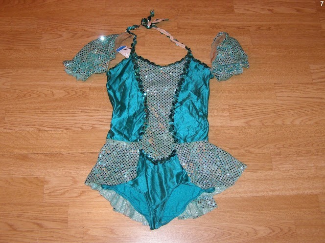costum carnaval serbare rochie dans balet gimnastica pentru copii de 9-10 ani costum carnaval serbare rochie dans balet gimnastica pentru copii de 9-10 ani
