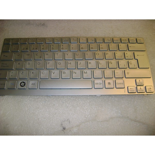 Tastatura laptop Sony Vaio VGN CR31S PCG-5K2M