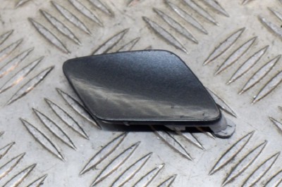 Capac c&amp;acirc;rlig de remorcare bara de protecție față AUDI A3 Limousine 8VS, 8VM 2018 OEM: 8V3807241C 11696162 foto