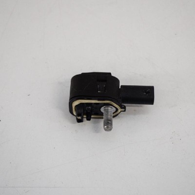 Senzor de impact st&amp;acirc;nga față BMW 5 F10 2011 OEM: 9224178 2832768 foto