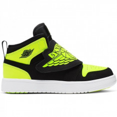 Pantofi sport Nike SKY JORDAN 1 (PS) foto