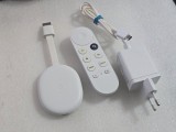 Chromecast Google TV HD (Model G454V), Rezolutie Full HD 1080p, 1.5GB RAM, 8GB Stocare, Alb