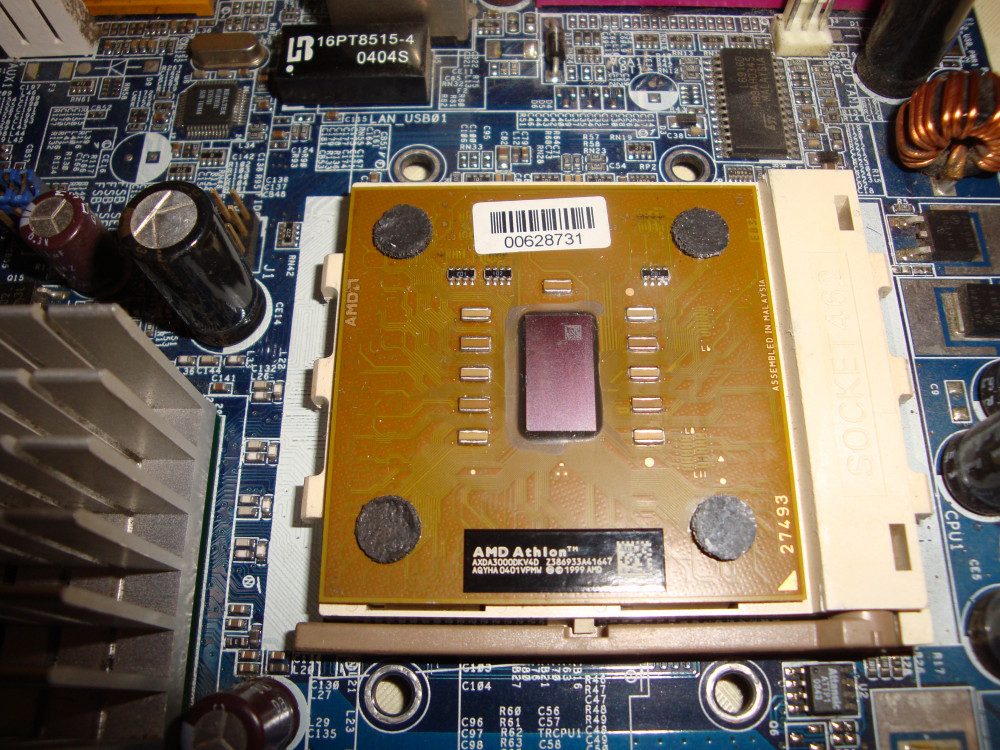 Procesor AMD Athlon XP 3000+ 2167 Mhz Barton socket A 462 colectie |  Okazii.ro