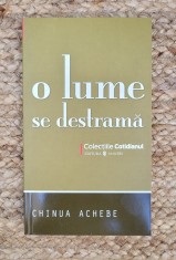 CHINUA ACHEBE - O LUME SE DESTRAMA foto