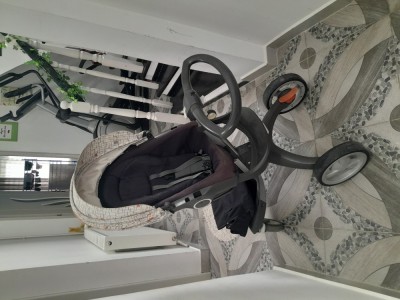 Carucior stare bună. Stokke. foto