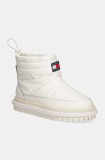 Tommy Jeans cizme de iarna TJW PADDED FLAT BOOT WL culoarea alb, EN0EN02725